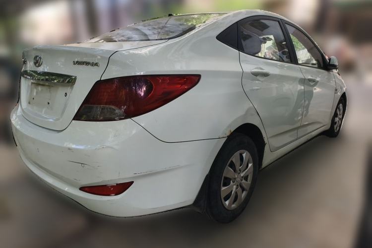 Used Hyundai Verna (older generation) 2010 Sedan 1.4L Manual Standard GL Model Rear Right 45 Deg