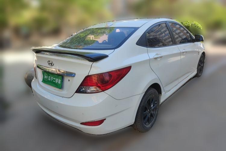 Used Hyundai Verna (older generation) 2010 Sedan 1.4L Automatic Comfort Model GS Rear Right 45 Deg