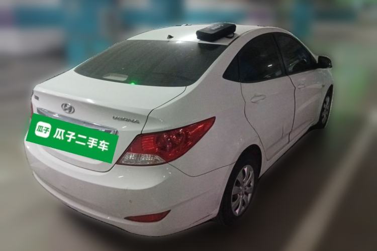 Used Hyundai Verna (older generation) 2010 Sedan 1.4L Automatic Comfort Model GS Rear Right 45 Deg