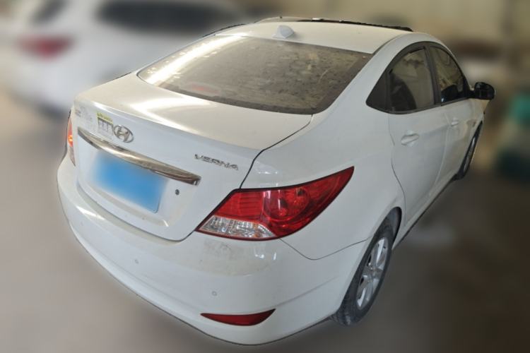 Used Hyundai Verna (older generation) 2010 Sedan 1.4L Automatic Comfort Model GS Rear Right 45 Deg