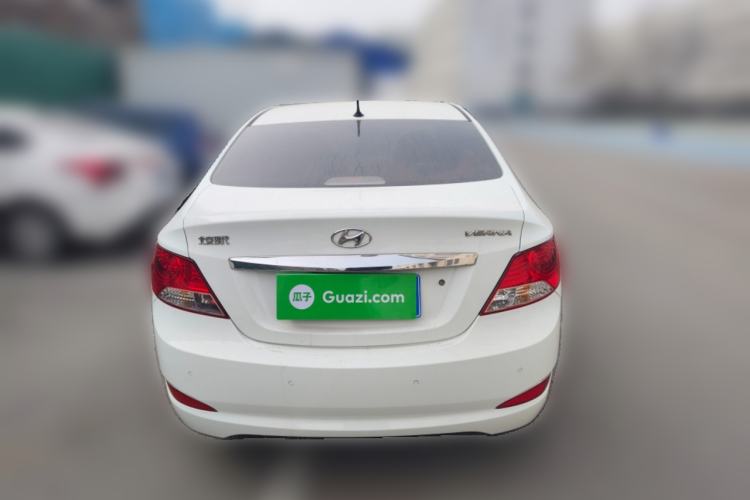 Used Hyundai Verna (older generation) 2010 Sedan 1.4L Manual Standard GL Model Rear