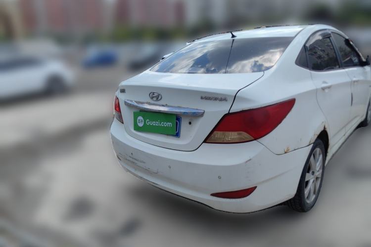 Used Hyundai Verna (older generation) 2010 Sedan 1.4L Automatic Luxury GLS Trim Rear