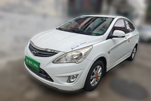 Used Hyundai Verna (older generation) 2010 Sedan 1.4L Manual Comfort GS