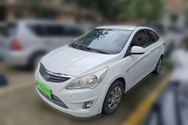 Used Hyundai Verna (older generation) 2010 Sedan 1.4L Manual Comfort GS