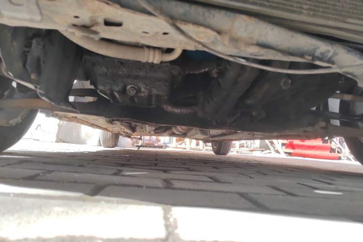 Used Hyundai Verna (older generation) 2010 Sedan 1.4L Manual Standard GL Model Chassis Front