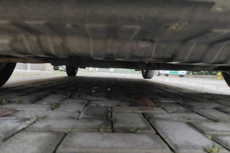 Used Hyundai Verna (older generation) 2010 Sedan 1.4L Automatic Comfort Model GS Chassis Front