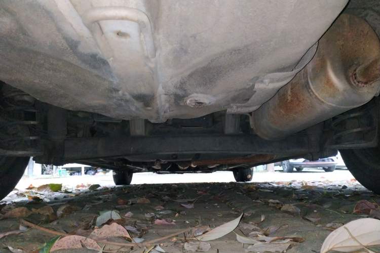 Used Hyundai Verna (older generation) 2010 Sedan 1.4L Manual Comfort GS Chassis Rear