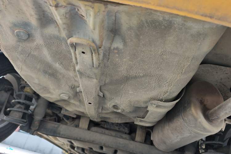 Used Hyundai Verna (older generation) 2010 Sedan 1.4L Automatic Comfort Model GS Chassis Rear