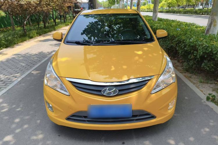 Used Hyundai Verna (older generation) 2010 Sedan 1.4L Automatic Comfort Model GS Exterior 1
