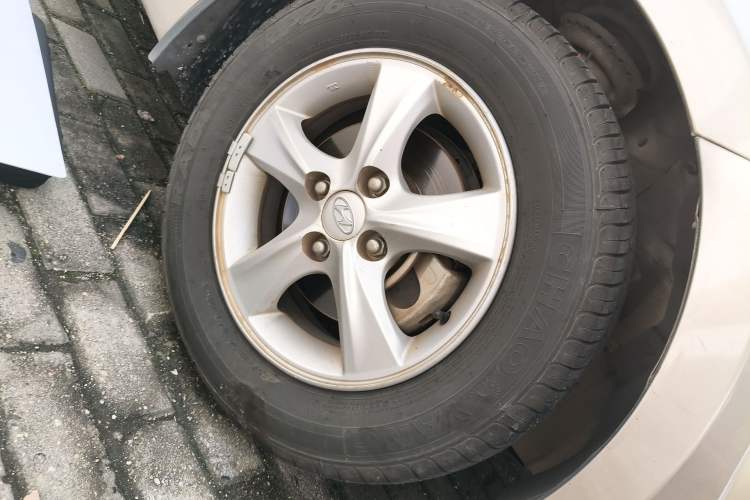 Used Hyundai Verna (older generation) 2010 Sedan 1.4L Automatic Fashionable GT Model Exterior 7