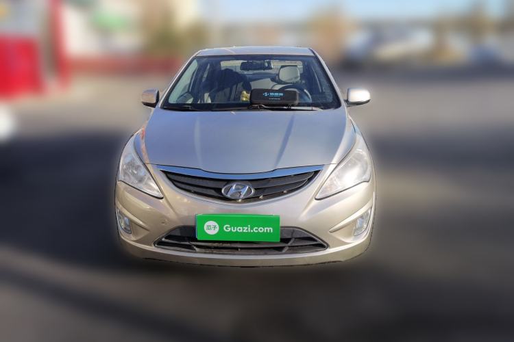 Used Hyundai Verna (older generation) 2010 Sedan 1.4L Manual Comfort GS Front