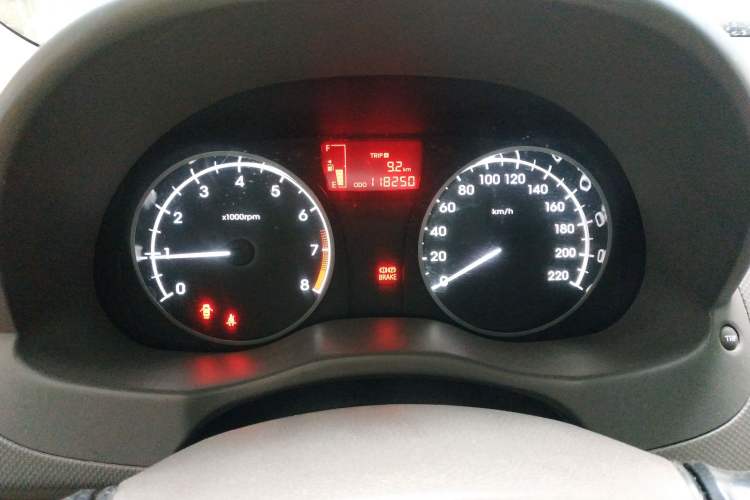 Used Hyundai Verna (older generation) 2010 Sedan 1.4L Manual Comfort GS Instrument Cluster