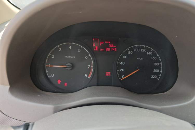Used Hyundai Verna (older generation) 2010 Sedan 1.4L Automatic Comfort Model GS Instrument Cluster