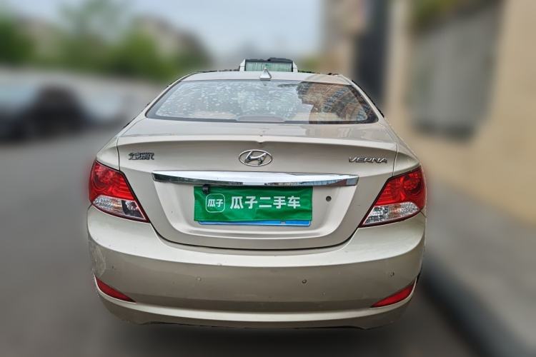 Used Hyundai Verna (older generation) 2010 Sedan 1.4L Manual Comfort GS Rear