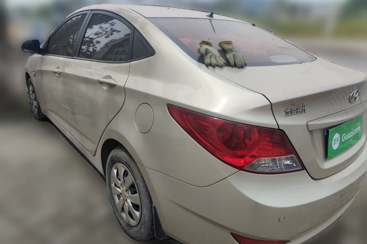 Used Hyundai Verna (older generation) 2010 Sedan 1.4L Manual Standard GL Model Rear Left 45 Deg