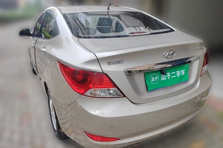 Used Hyundai Verna (older generation) 2010 Sedan 1.4L Automatic Comfort Model GS Rear Left 45 Deg