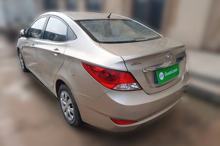Used Hyundai Verna (older generation) 2010 Sedan 1.4L Manual Comfort GS Rear Left 45 Deg