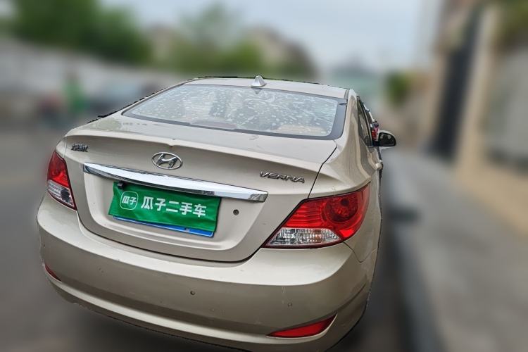 Used Hyundai Verna (older generation) 2010 Sedan 1.4L Manual Comfort GS Rear Right 45 Deg
