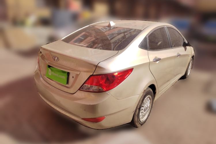 Used Hyundai Verna (older generation) 2010 Sedan 1.4L Manual Standard GL Model Rear Right 45 Deg