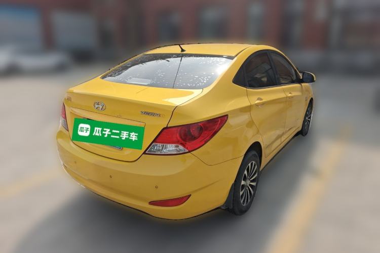 Used Hyundai Verna (older generation) 2010 Sedan 1.4L Automatic Comfort Model GS Rear Right 45 Deg