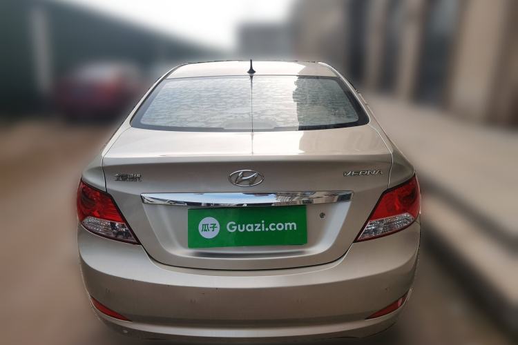 Used Hyundai Verna (older generation) 2010 Sedan 1.4L Manual Comfort GS Rear