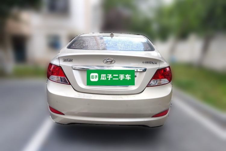 Used Hyundai Verna (older generation) 2010 Sedan 1.4L Manual BLUE Model Rear