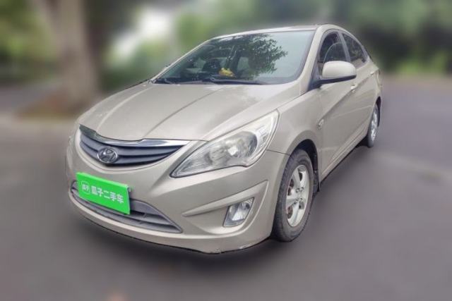 Used Hyundai Verna (older generation) 2010 Sedan 1.4L Manual BLUE Model