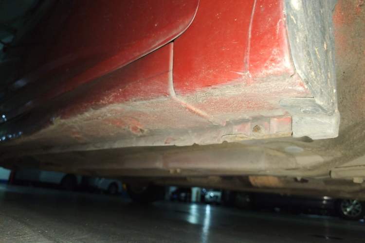 Used Hyundai Verna (older generation) 2011 Hatchback 1.4L Automatic Fashion GT Chassis Front Right