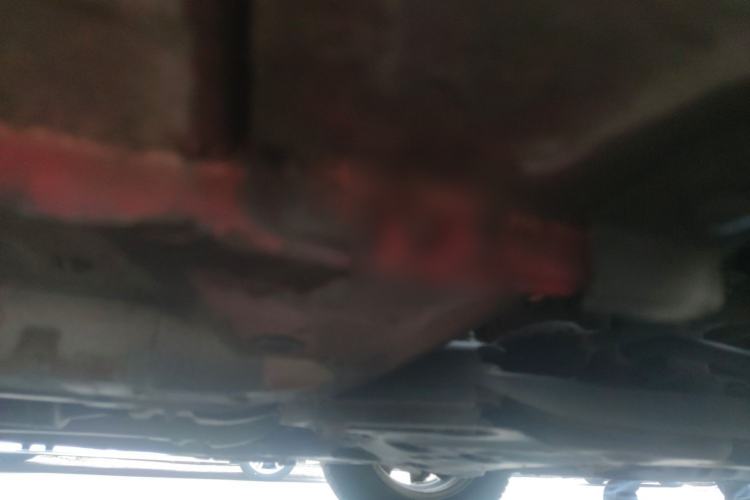 Used Hyundai Verna (older generation) 2011 Hatchback 1.4L Manual Comfort Model GS Chassis Front Right