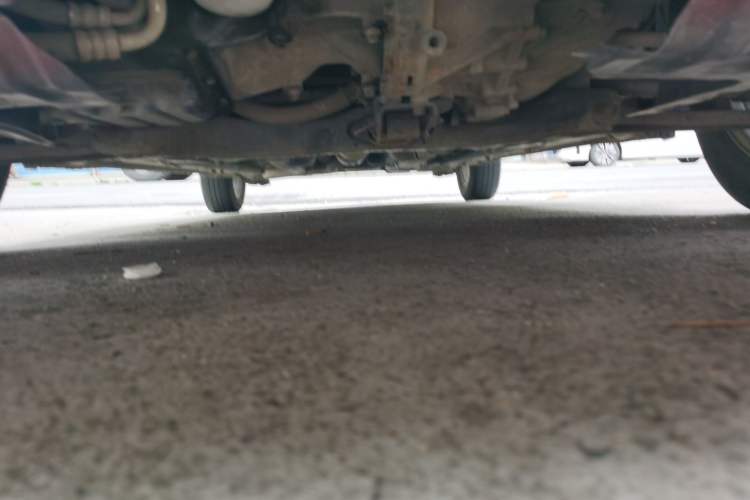Used Hyundai Verna (older generation) 2011 Hatchback 1.4L Manual Standard GL Model Chassis Front