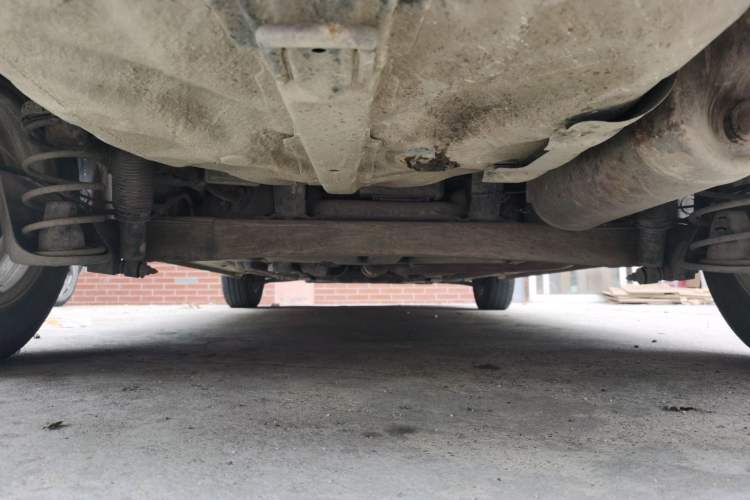 Used Hyundai Verna (older generation) 2011 Hatchback 1.4L Manual Standard GL Model Chassis Rear