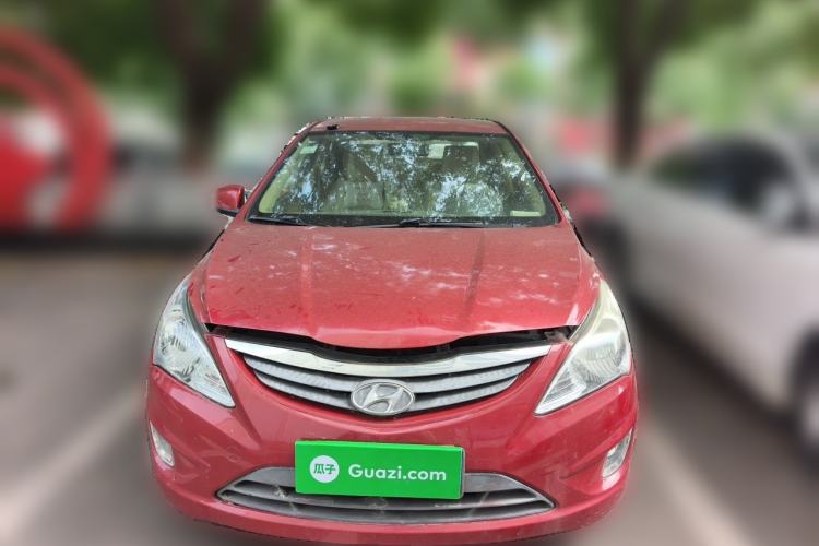 Used Hyundai Verna (older generation) 2011 Hatchback 1.4L Manual Comfort Model GS Front