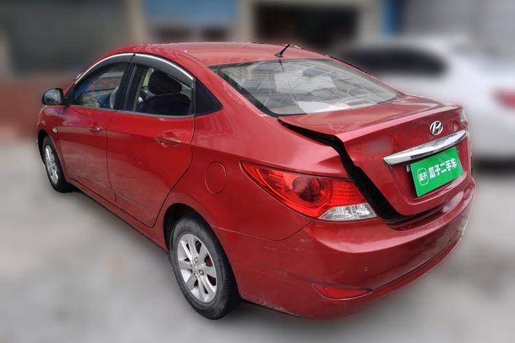 Used Hyundai Verna (older generation) 2011 Hatchback 1.4L Manual Standard GL Model Rear Left 45 Deg