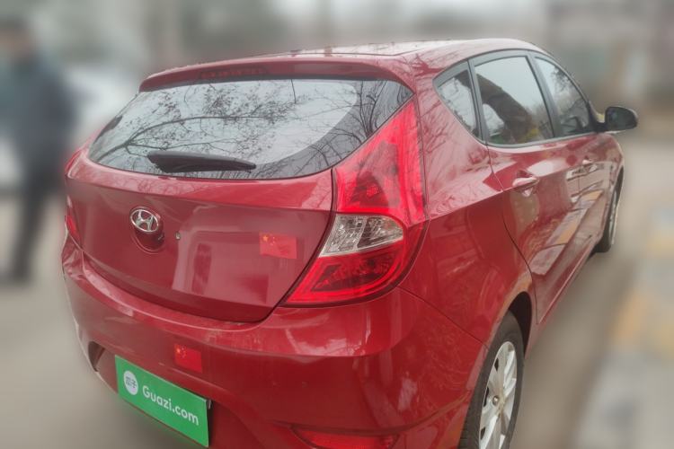 Used Hyundai Verna (older generation) 2011 Hatchback 1.4L Manual Comfort Model GS Rear Right 45 Deg