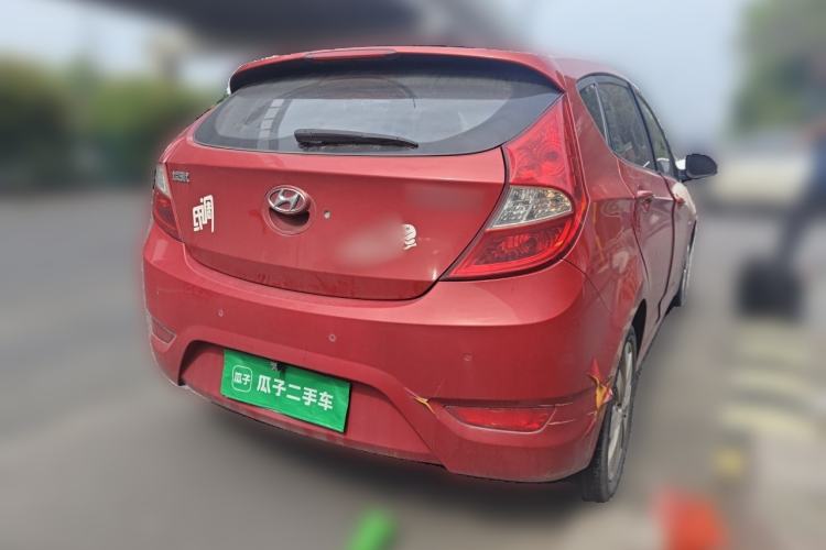 Used Hyundai Verna (older generation) 2011 Hatchback 1.4L Automatic Luxury GLS Model Rear Right 45 Deg