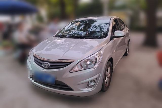 Used Hyundai Verna (older generation) 2011 Hatchback 1.4L Manual Comfort Model GS