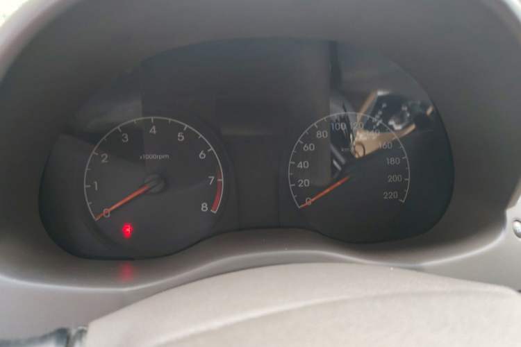 Used Hyundai Verna (older generation) 2011 Hatchback 1.4L Automatic Comfort Model GS Instrument Cluster