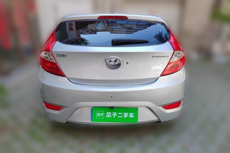 Used Hyundai Verna (older generation) 2011 Hatchback 1.4L Automatic Comfort Model GS Rear