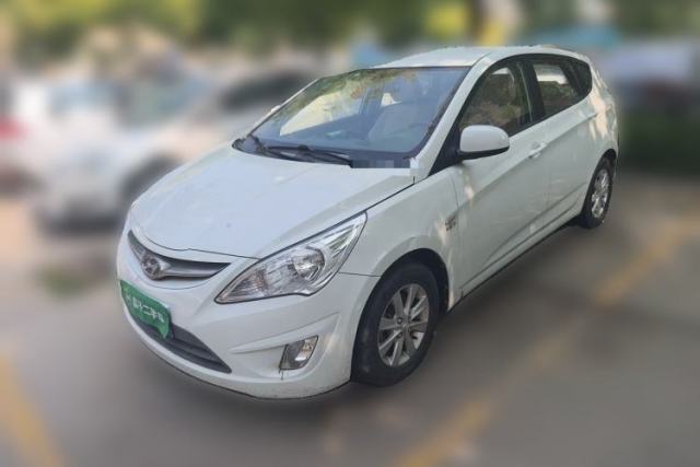 Used Hyundai Verna (older generation) 2011 Hatchback 1.4L Automatic Comfort Model GS