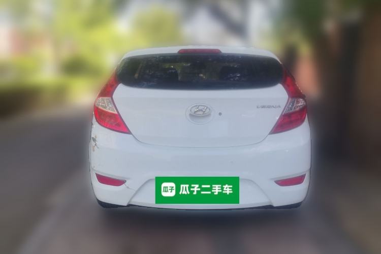 Used Hyundai Verna (older generation) 2011 Hatchback 1.4L Automatic Fashion GT Rear