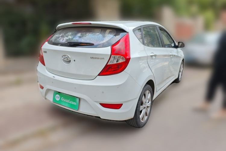 Used Hyundai Verna (older generation) 2011 Hatchback 1.4L Automatic Luxury GLS Model Rear Right 45 Deg