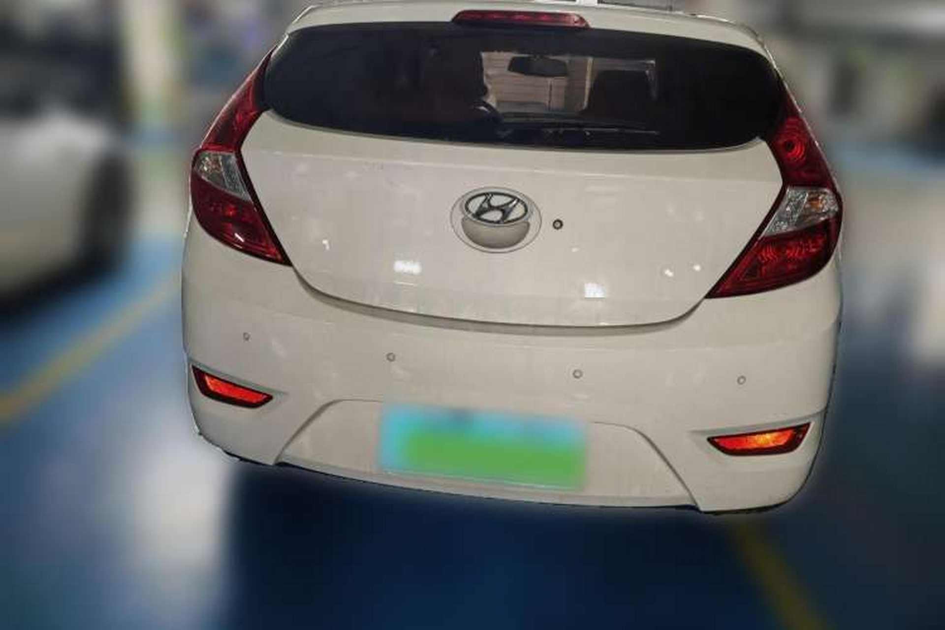 Used Hyundai Verna (older generation) 2011 Hatchback 1.4L Automatic Comfort Model GS Rear