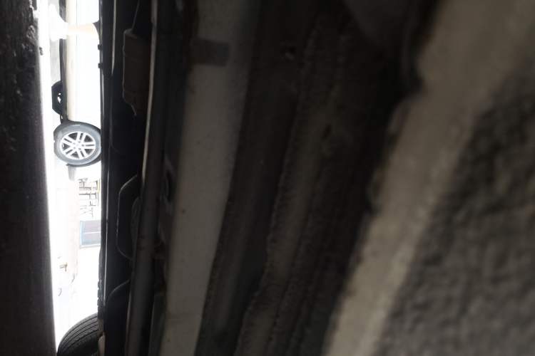 Used Hyundai Verna (older generation) 2011 Hatchback 1.4L Automatic Fashion GT Chassis Front Left
