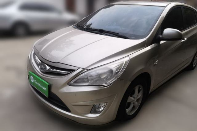 Used Hyundai Verna (older generation) 2011 Hatchback 1.4L Automatic Fashion GT