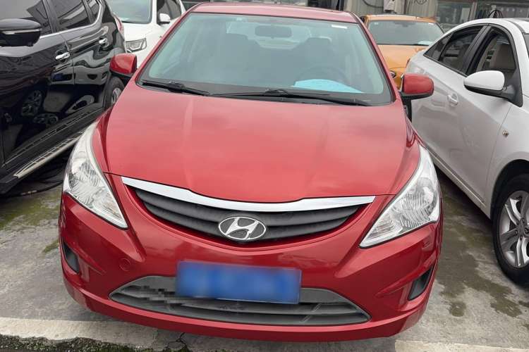 Used Hyundai Verna (older generation) 2013 Sedan 1.4L Automatic Standard GL Model Exterior 1