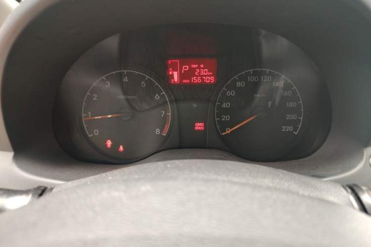Used Hyundai Verna (older generation) 2013 Sedan 1.4L Automatic Standard GL Model Instrument Cluster