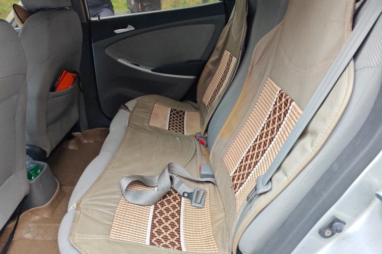 Used Hyundai Verna (older generation) 2013 Sedan 1.4L Automatic Standard GL Model Left Rear Seat