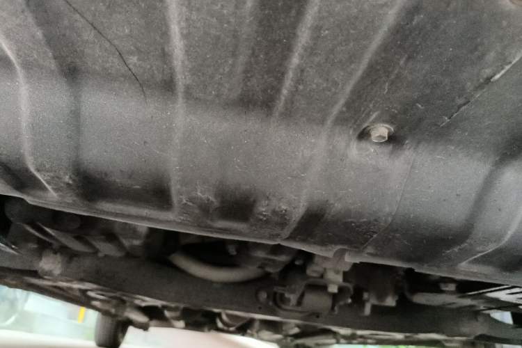 Used Hyundai Verna (older generation) 2013 Sedan 1.4L Automatic Standard GL Model Chassis Front