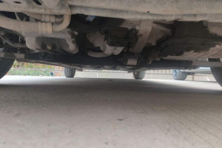 Used Hyundai Verna (older generation) 2013 Sedan 1.4L Automatic Standard GL Model Chassis Front