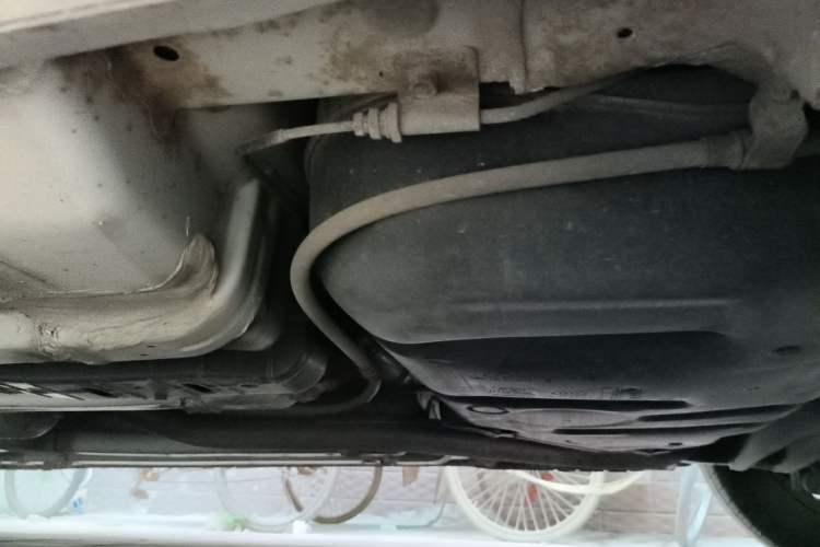 Used Hyundai Verna (older generation) 2013 Sedan 1.4L Automatic Standard GL Model Chassis Rear Left